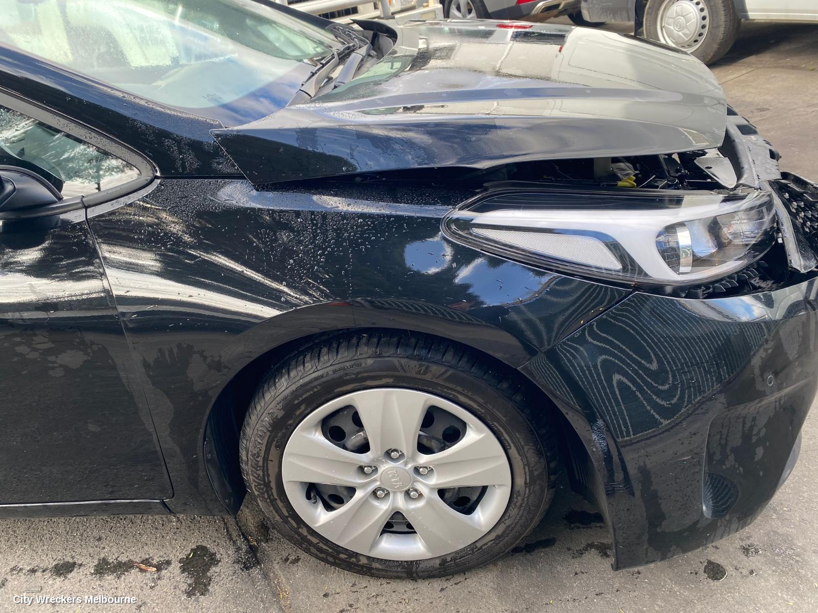 KIA CERATO RIGHT REAR DOOR, YD, SEDAN, 04/2013 - 05/2018