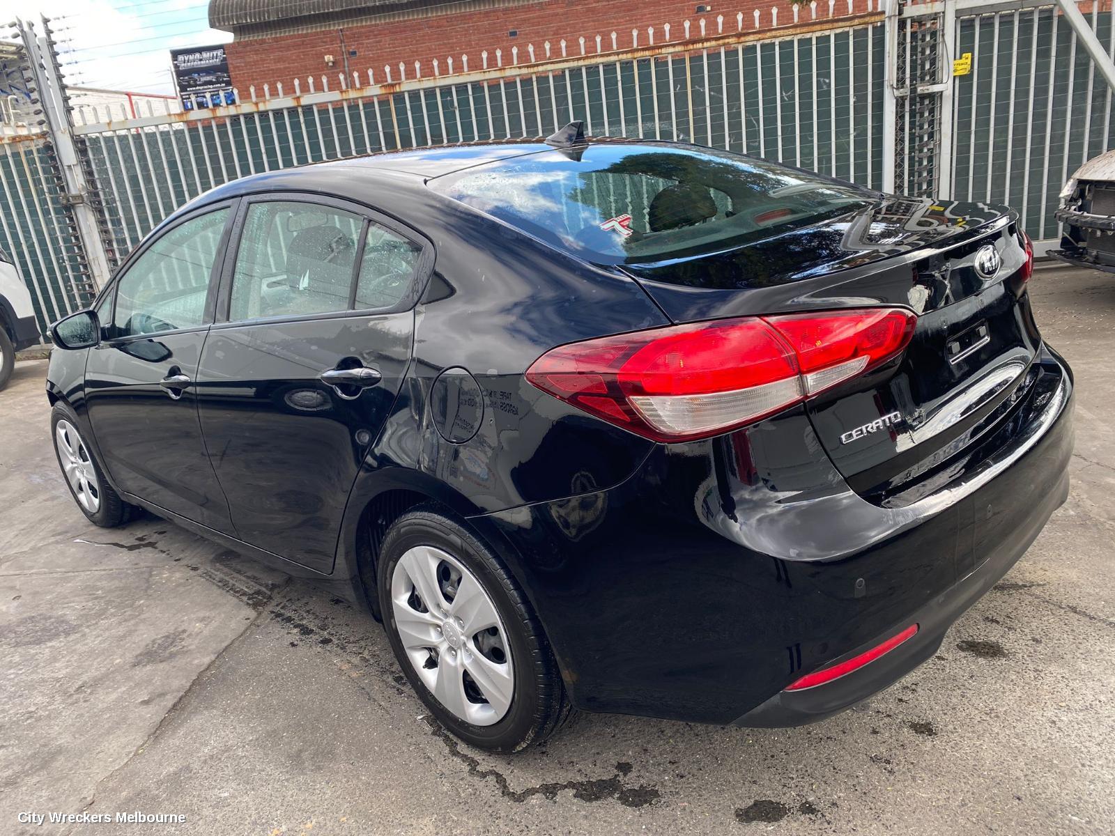 KIA CERATO RIGHT REAR DOOR, YD, SEDAN, 04/2013 - 05/2018