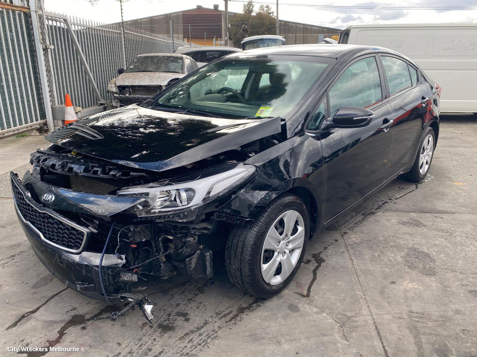 KIA CERATO RIGHT REAR DOOR, YD, SEDAN, 04/2013 - 05/2018