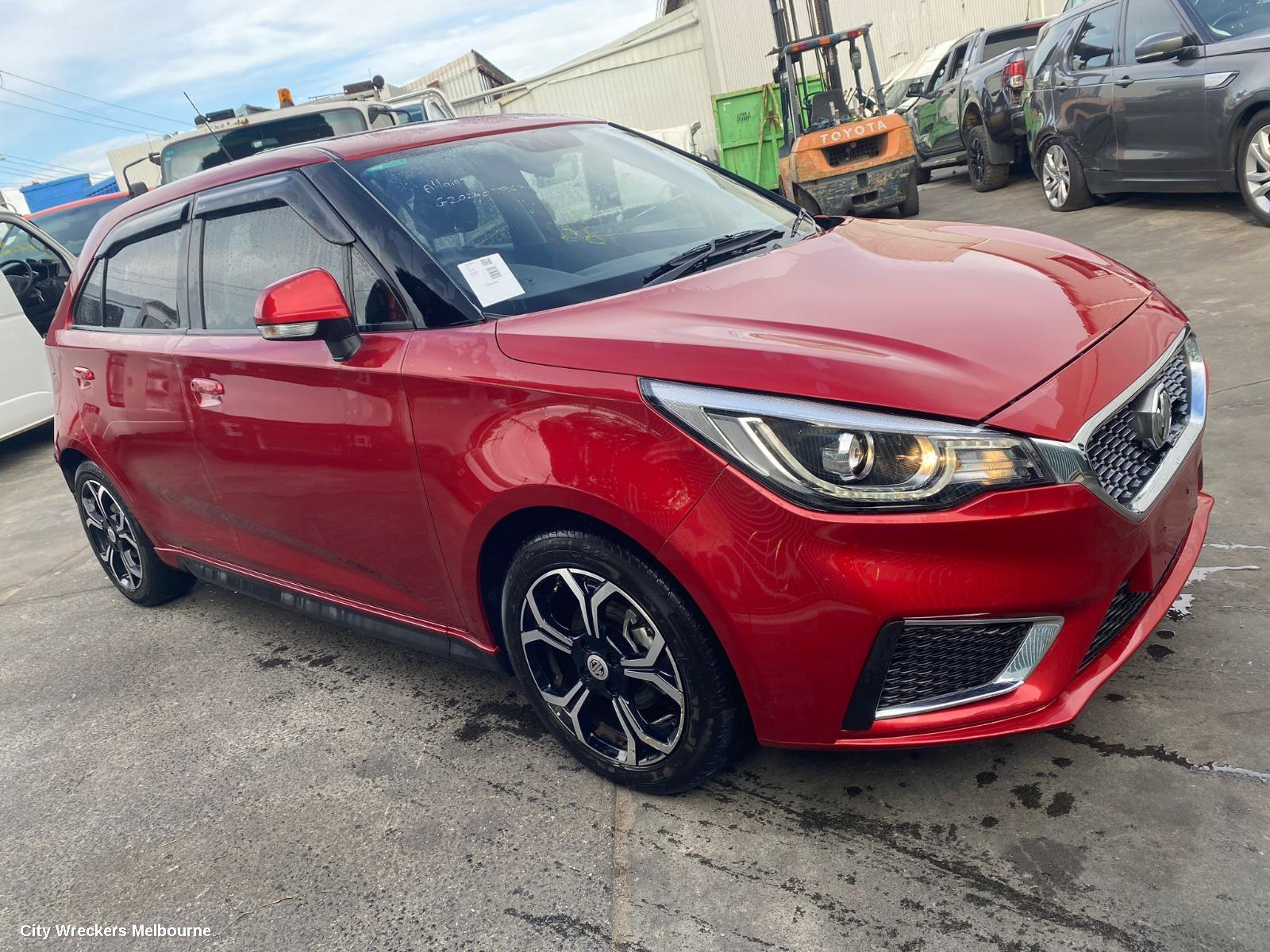 MG MG3 LEFT DOOR MIRROR, SZP1, COLOUR CODED, 07/2016 ONWARDS
