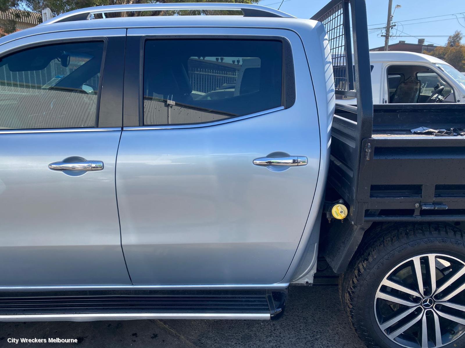 MERCEDES X CLASS DOOR HANDLE, X470, LH FRONT, OUTER, 02/2018 - 06/2020