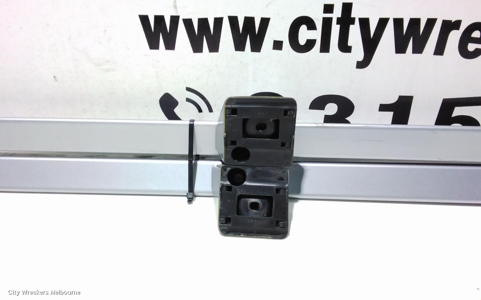 MITSUBISHI OUTLANDER ROOF RAIL, ZH, 09/2009 - 10/2012
