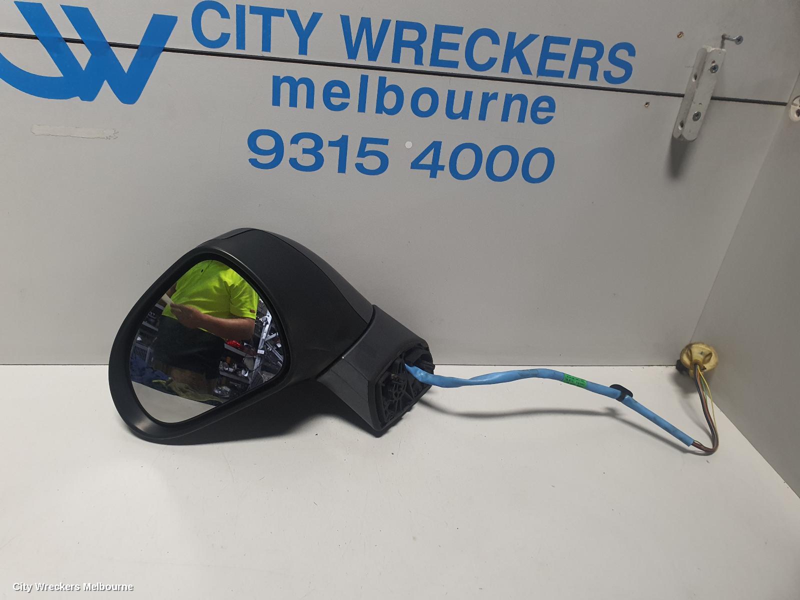 PEUGEOT 308 LEFT DOOR MIRROR, T7, HATCH/WAGON, POWER FOLDING, 2 PLUG TYPE, 09/2007 - 12/2013