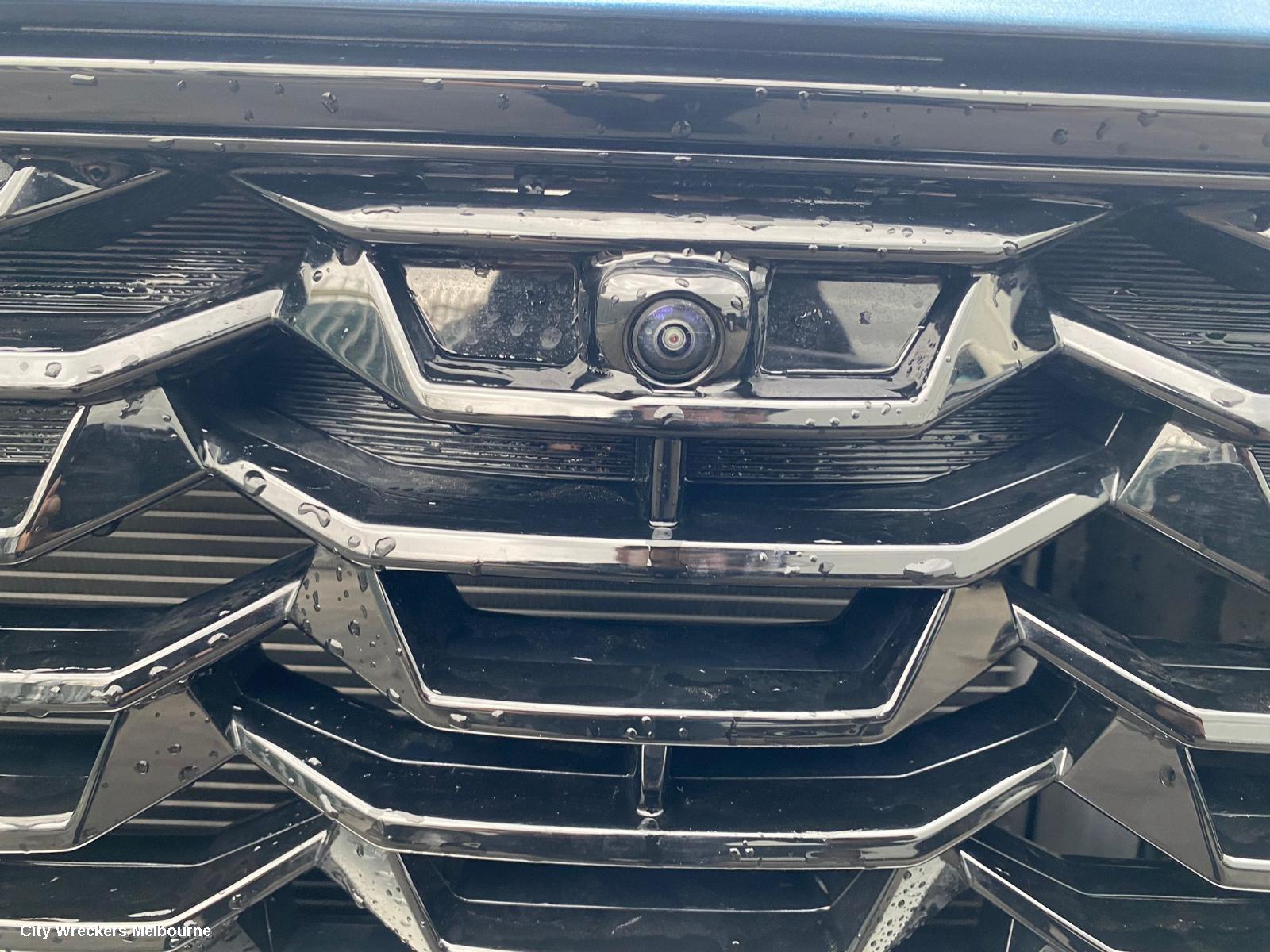 KIA SORENTO LEFT FRONT DOOR WINDOW, MQ4, GREEN TINT TYPE, 02/2020 ONWARDS