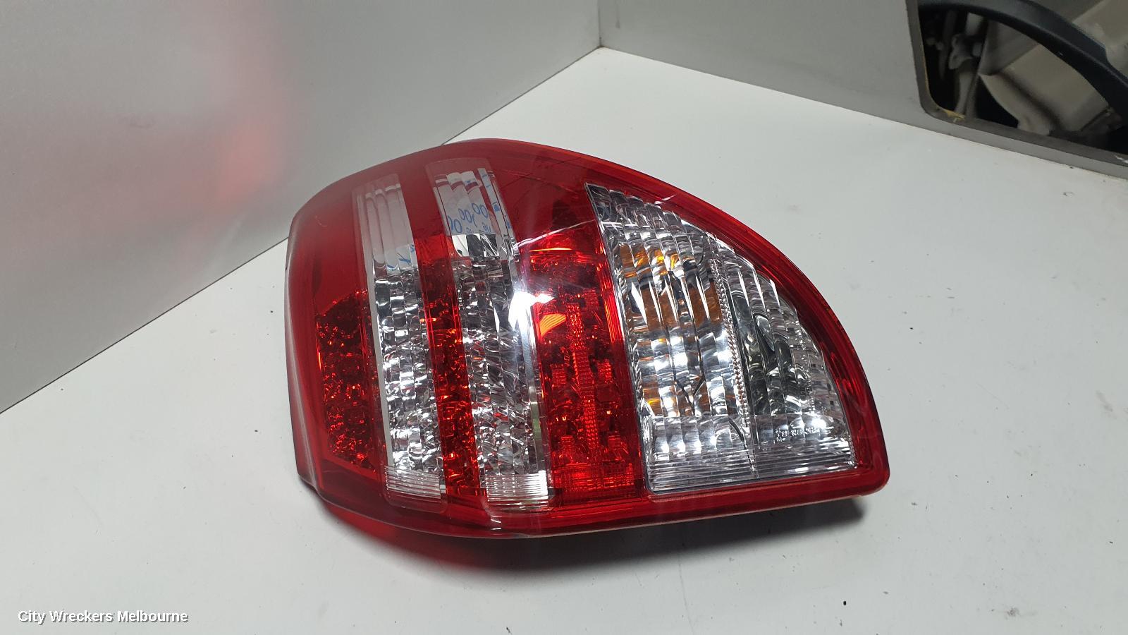 TOYOTA RAV4 RIGHT TAILLIGHT, ACA33, 08/2008 - 11/2012