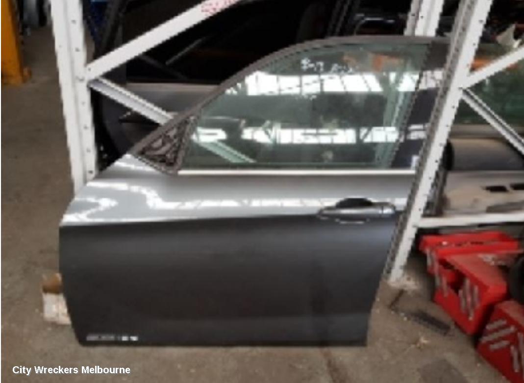 BMW X1 LEFT FRONT DOOR, E84, 04/2010 - 07/2015