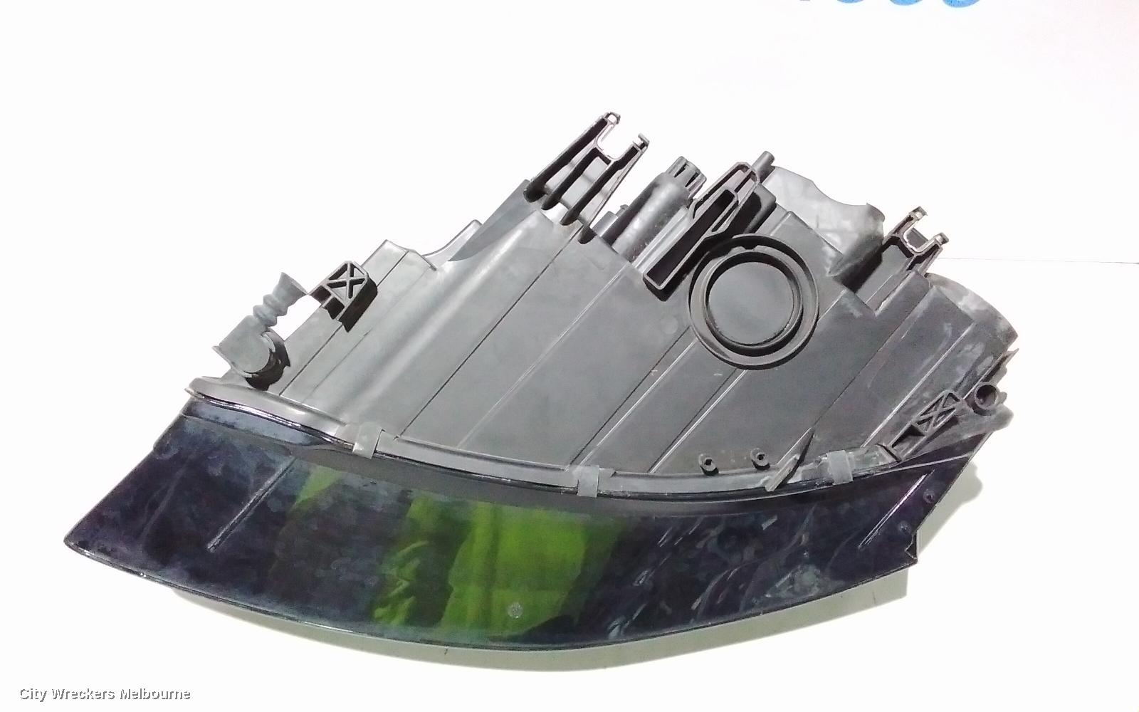 AUDI A4 RIGHT HEADLAMP, B8 8K, HALOGEN TYPE, 02/2008 - 06/2012