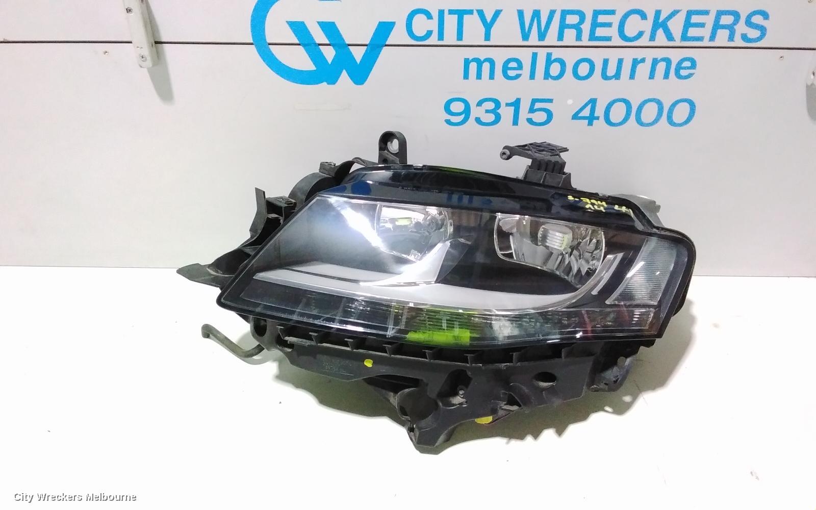 AUDI A4 LEFT HEADLAMP, B8 8K, HALOGEN TYPE, 02/2008 - 06/2012