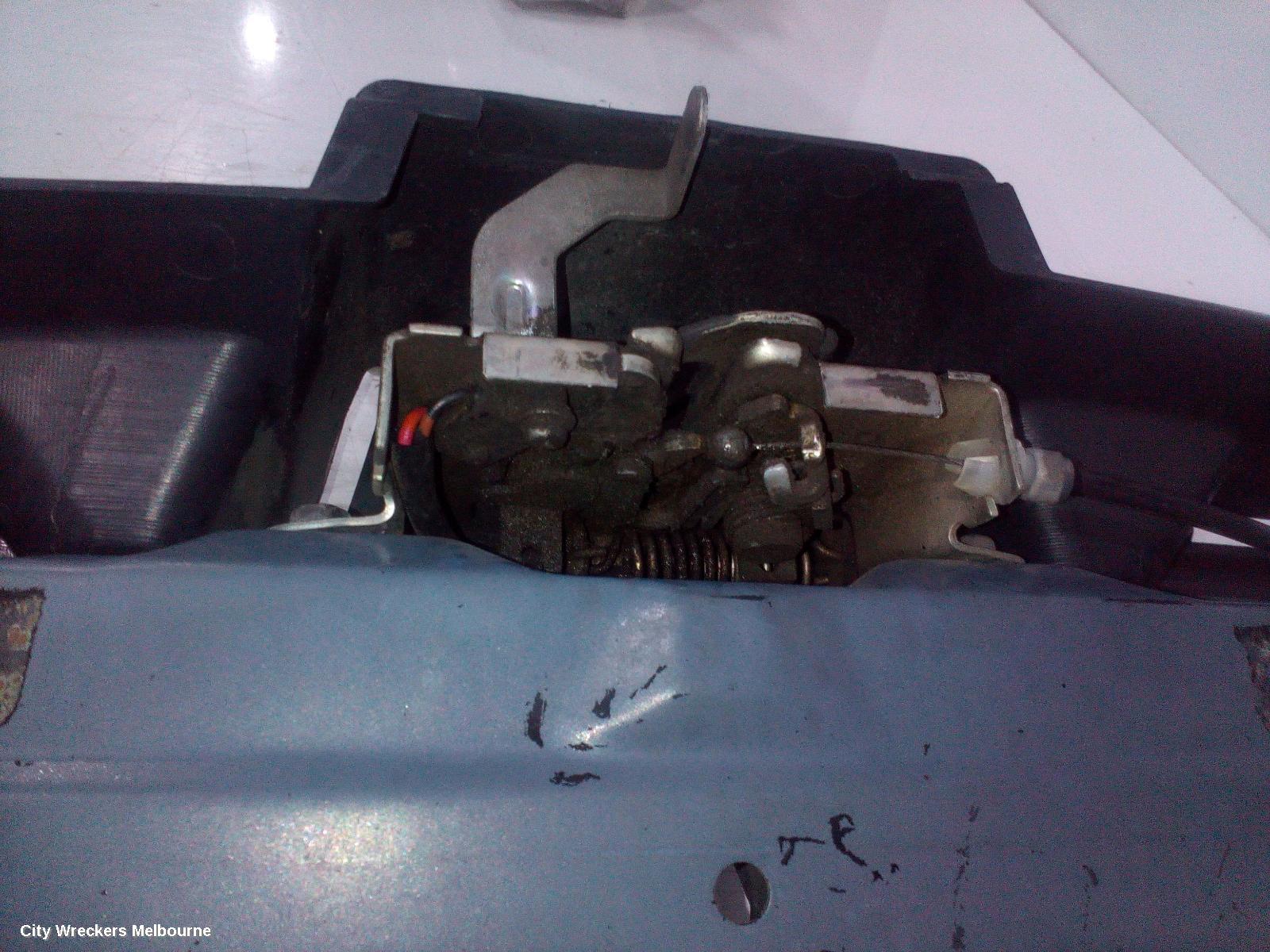 MITSUBISHI OUTLANDER BONNET LOCK/SUPPORT, ZG, 11/2006 - 09/2009