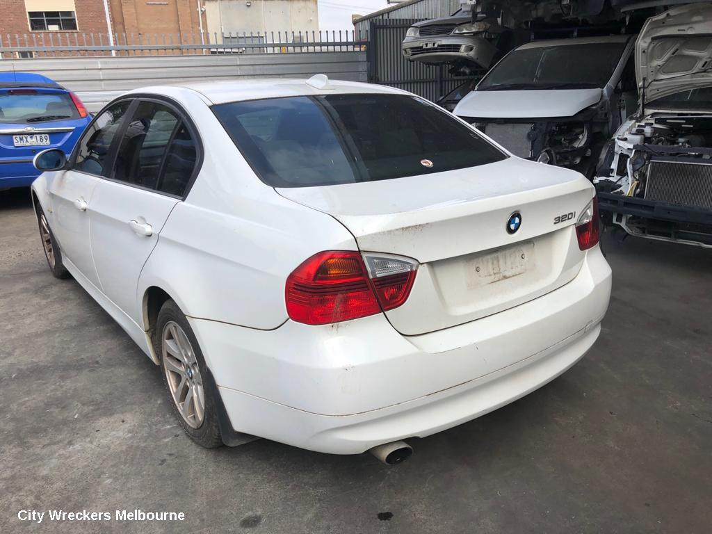 BMW 3 SERIES LEFT FRONT DOOR, E90/E91, SEDAN/WAGON, 03/2005 - 04/2012
