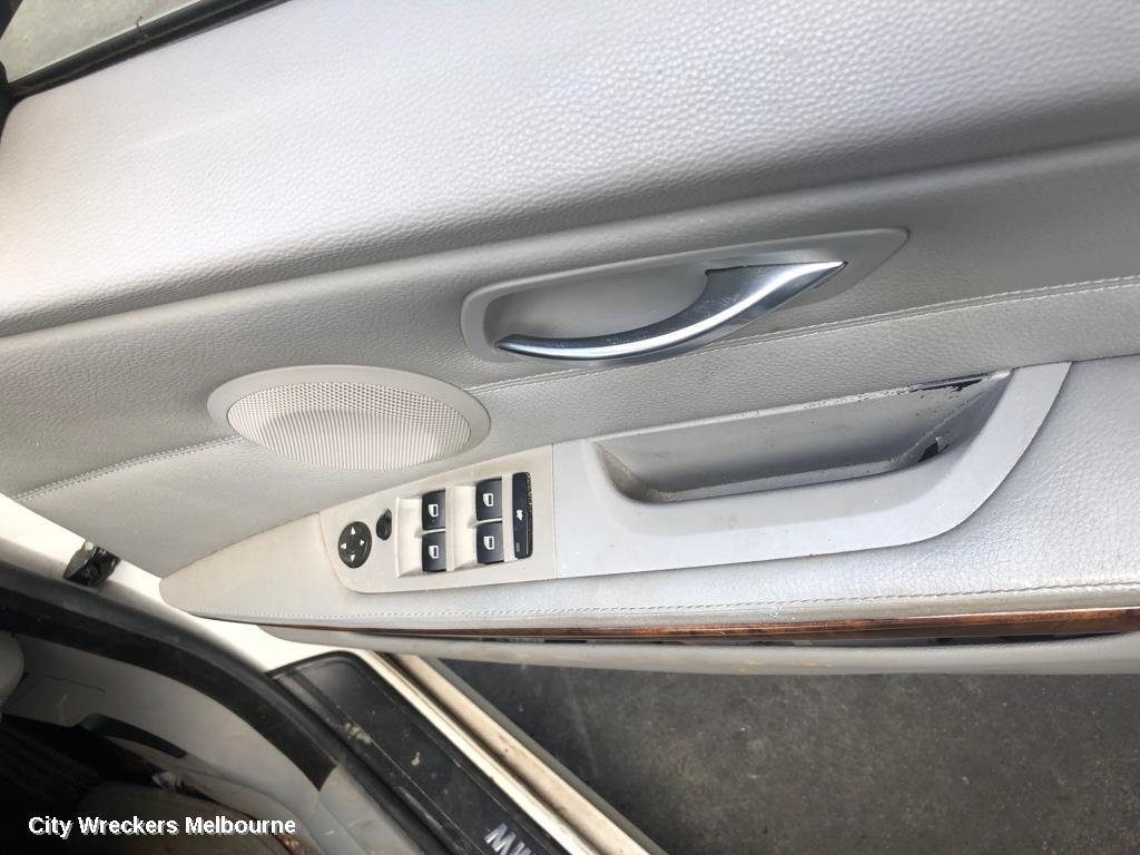 BMW 3 SERIES LEFT FRONT DOOR, E90/E91, SEDAN/WAGON, 03/2005 - 04/2012