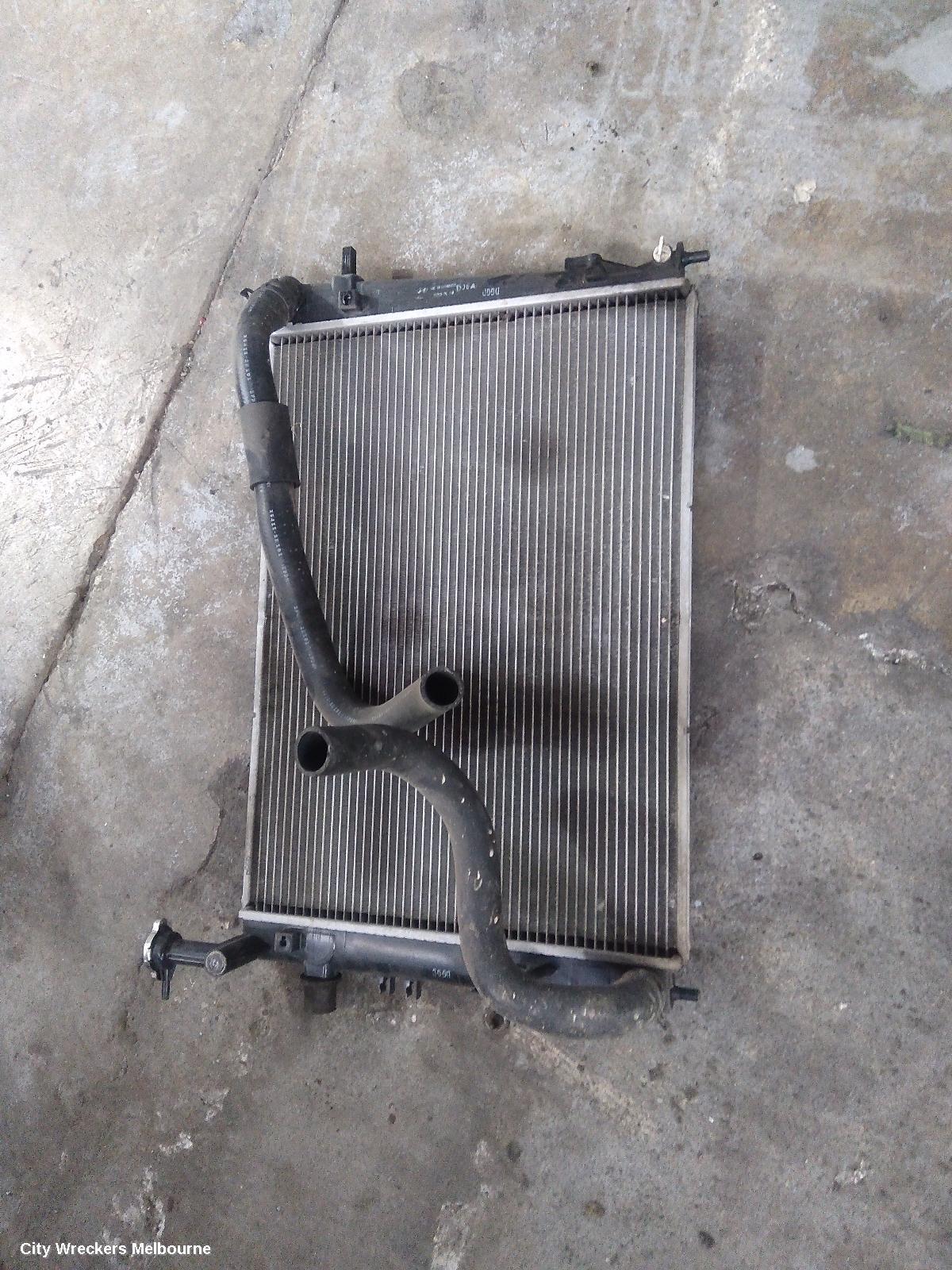 HYUNDAI TUCSON RADIATOR, MANUAL T/M, 2.0, PETROL, DCC TYPE, 08/2004 - 01/2010