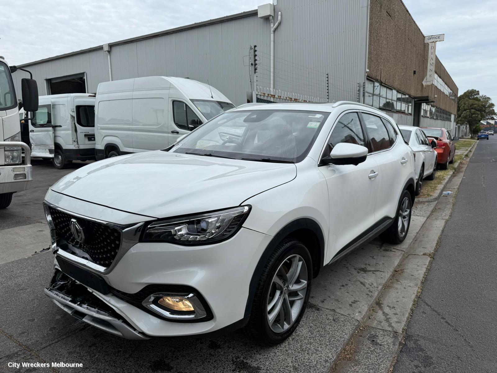 MG HS ROOF GLASS/SUNROOF/T, SAS23, PANORAMIC ROOF, 08/2019 - 12/2024
