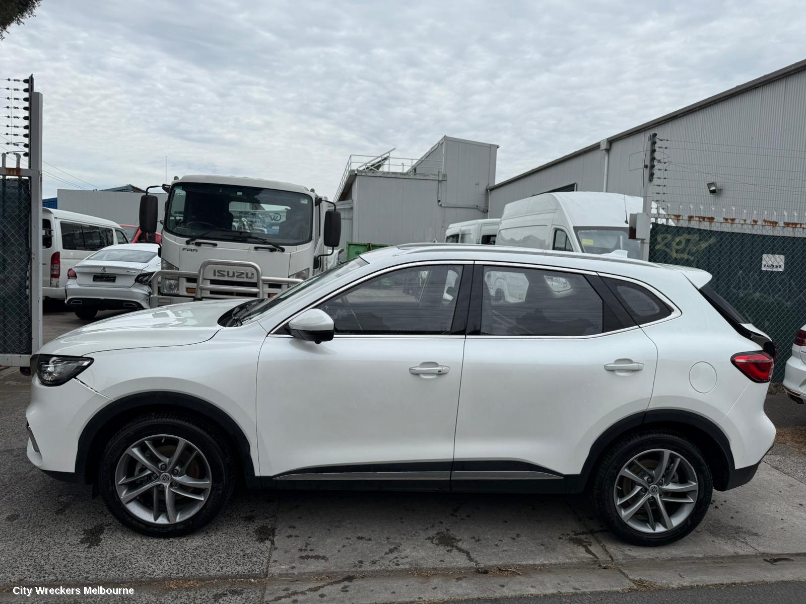 MG HS ROOF GLASS/SUNROOF/T, SAS23, PANORAMIC ROOF, 08/2019 - 12/2024