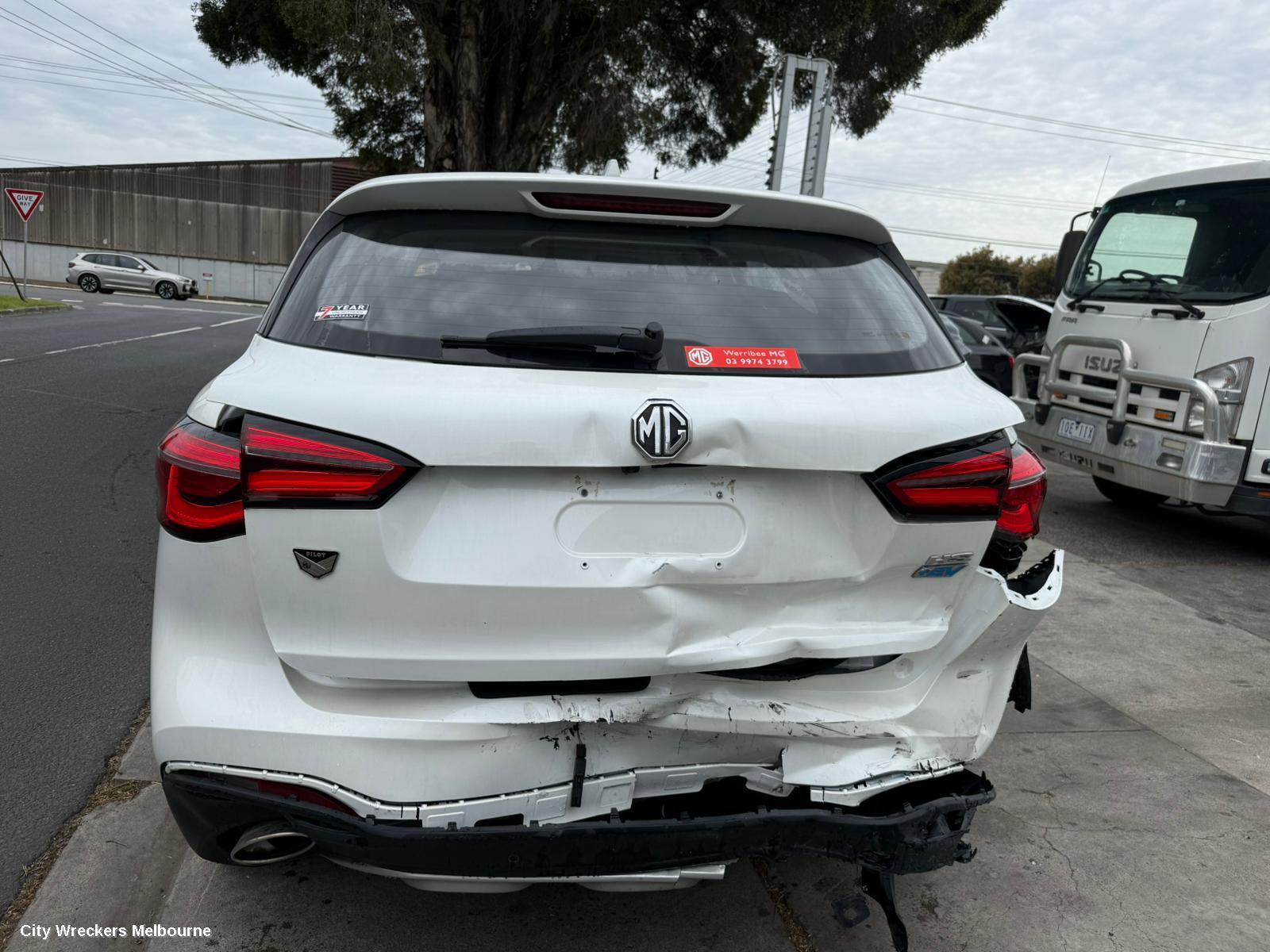 MG HS ROOF GLASS/SUNROOF/T, SAS23, PANORAMIC ROOF, 08/2019 - 12/2024