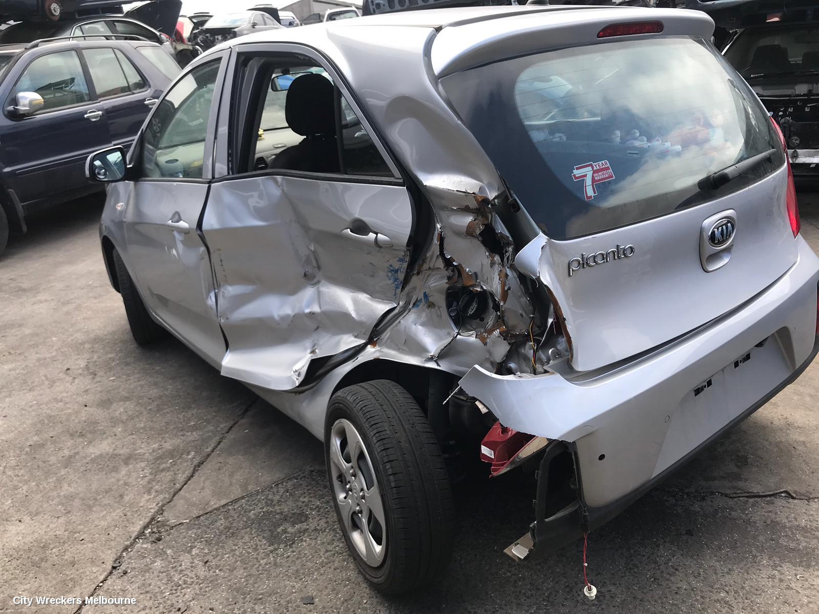 KIA PICANTO RIGHT GUARD LINER, FRONT, TA, 03/2015 - 04/2017 (AUS ONLY)