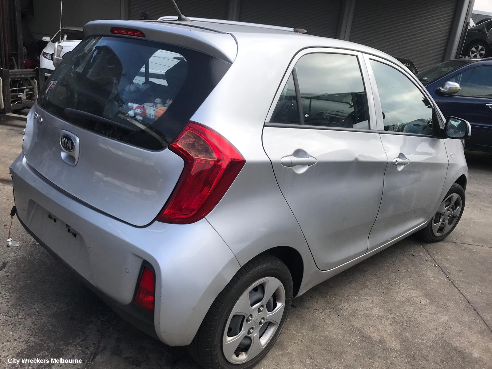 KIA PICANTO RIGHT GUARD LINER, FRONT, TA, 03/2015 - 04/2017 (AUS ONLY)