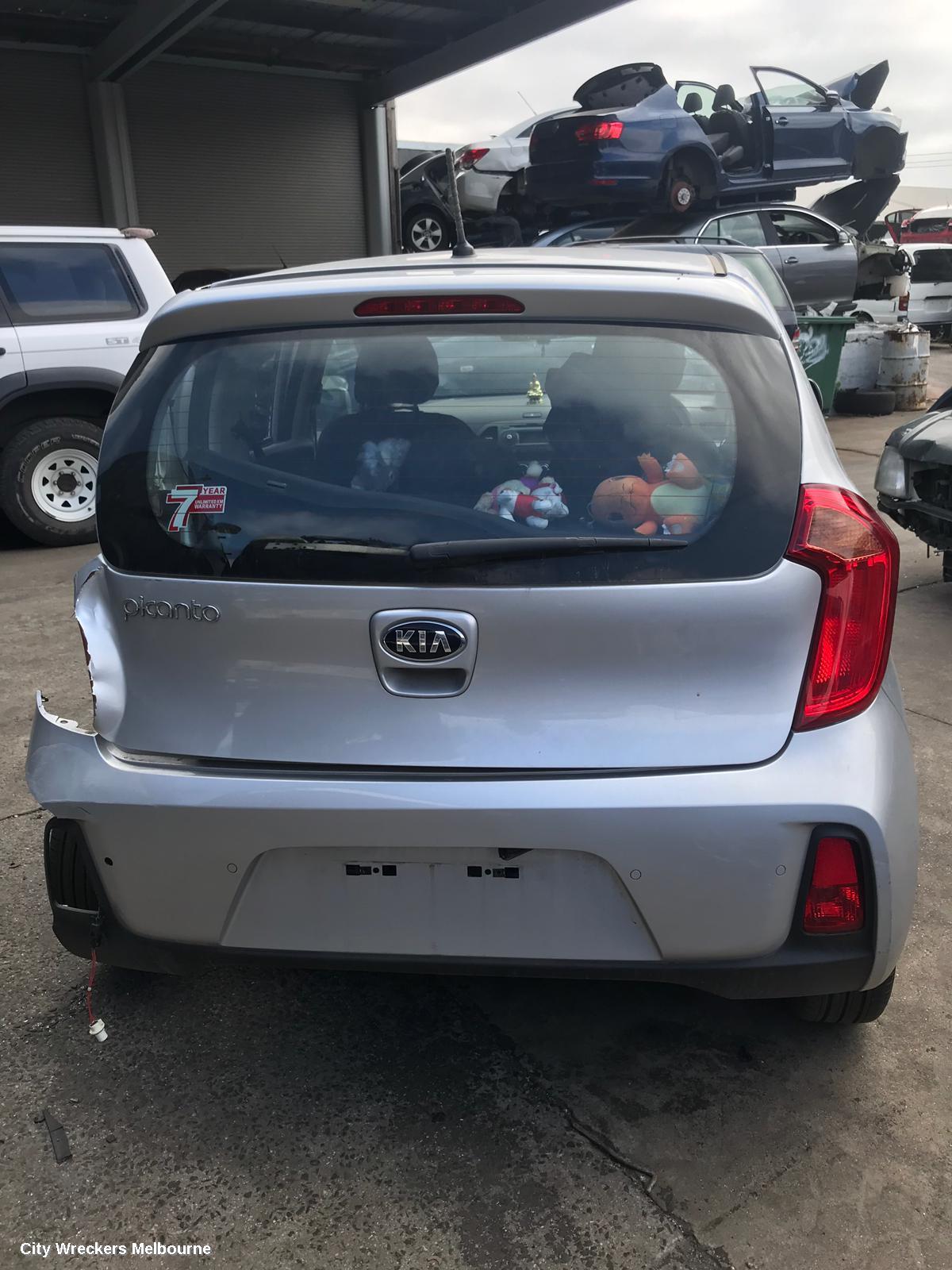 KIA PICANTO RIGHT GUARD LINER, FRONT, TA, 03/2015 - 04/2017 (AUS ONLY)