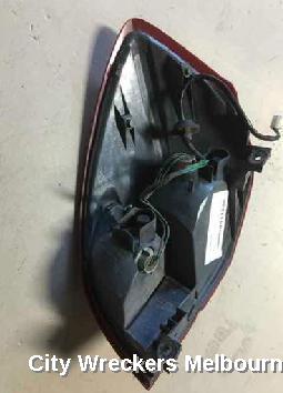 SUBARU LIBERTY RIGHT TAILLIGHT, 4TH GEN, WAGON, 09/2003 - 06/2006