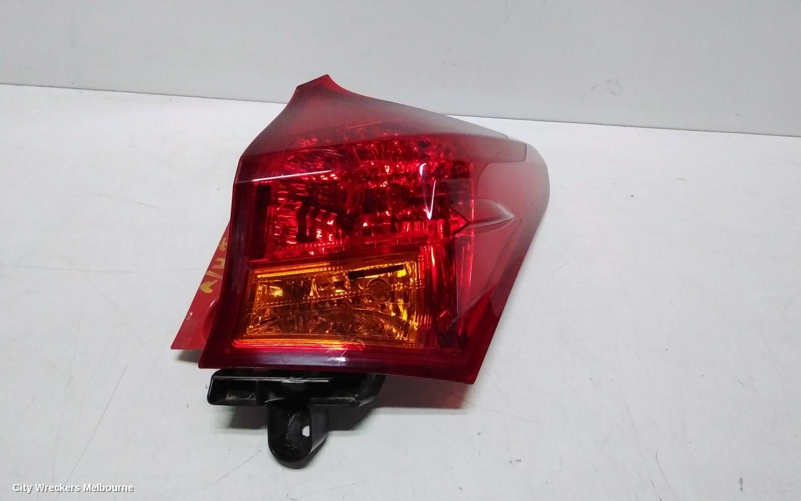 TOYOTA COROLLA RIGHT TAILLIGHT, ZRE182R/ZWE186R, HATCH, 10/2012 - 03/2015