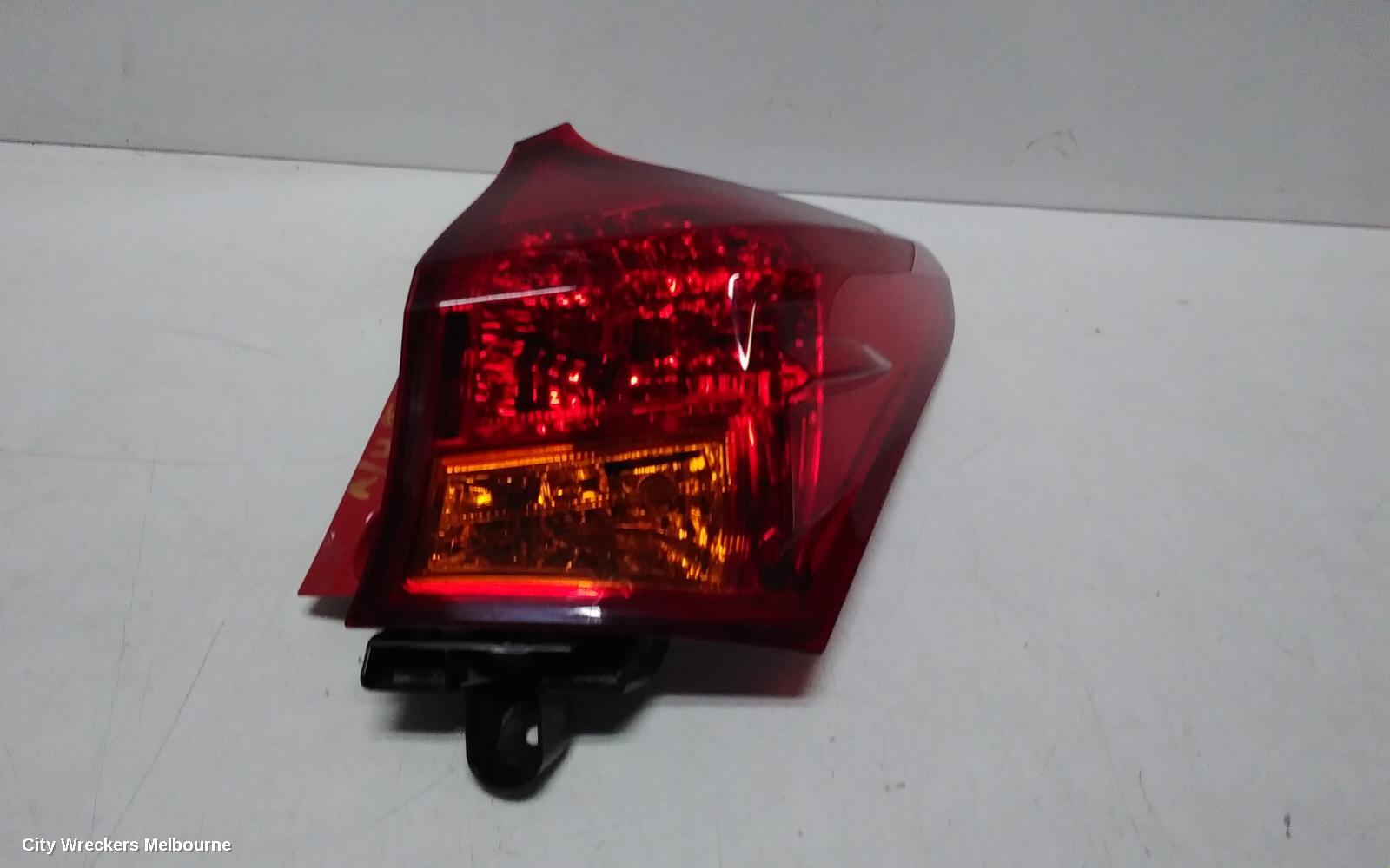 TOYOTA COROLLA RIGHT TAILLIGHT, ZRE182R/ZWE186R, HATCH, 10/2012 - 03/2015