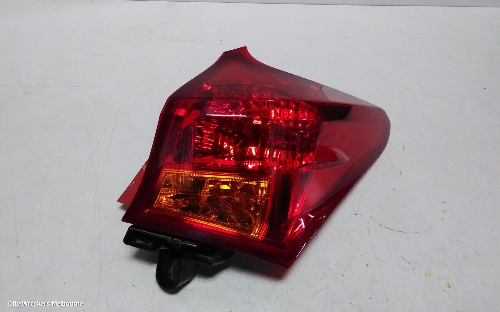 TOYOTA COROLLA RIGHT TAILLIGHT, ZRE182R/ZWE186R, HATCH, 10/2012 - 03/2015