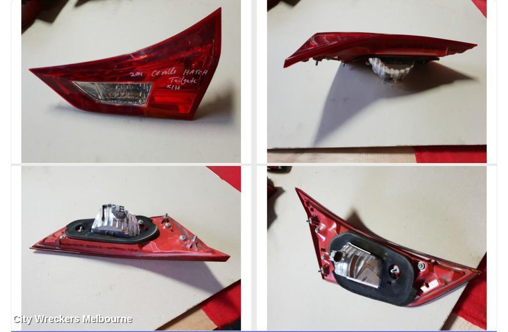 TOYOTA COROLLA REAR GARNISH, TAILGATE LAMP (RH SIDE), ZRE182R, HATCH, 10/2012 - 03/2015