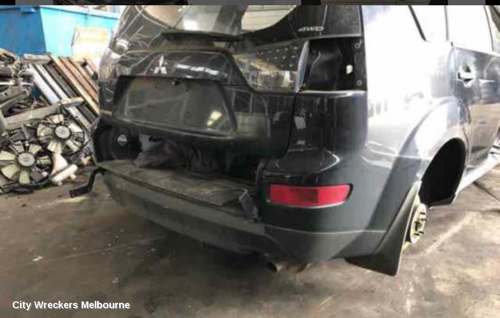 MITSUBISHI OUTLANDER REAR BUMPER, ZG, NON PARK SENSOR TYPE, 11/2006 - 09/2009