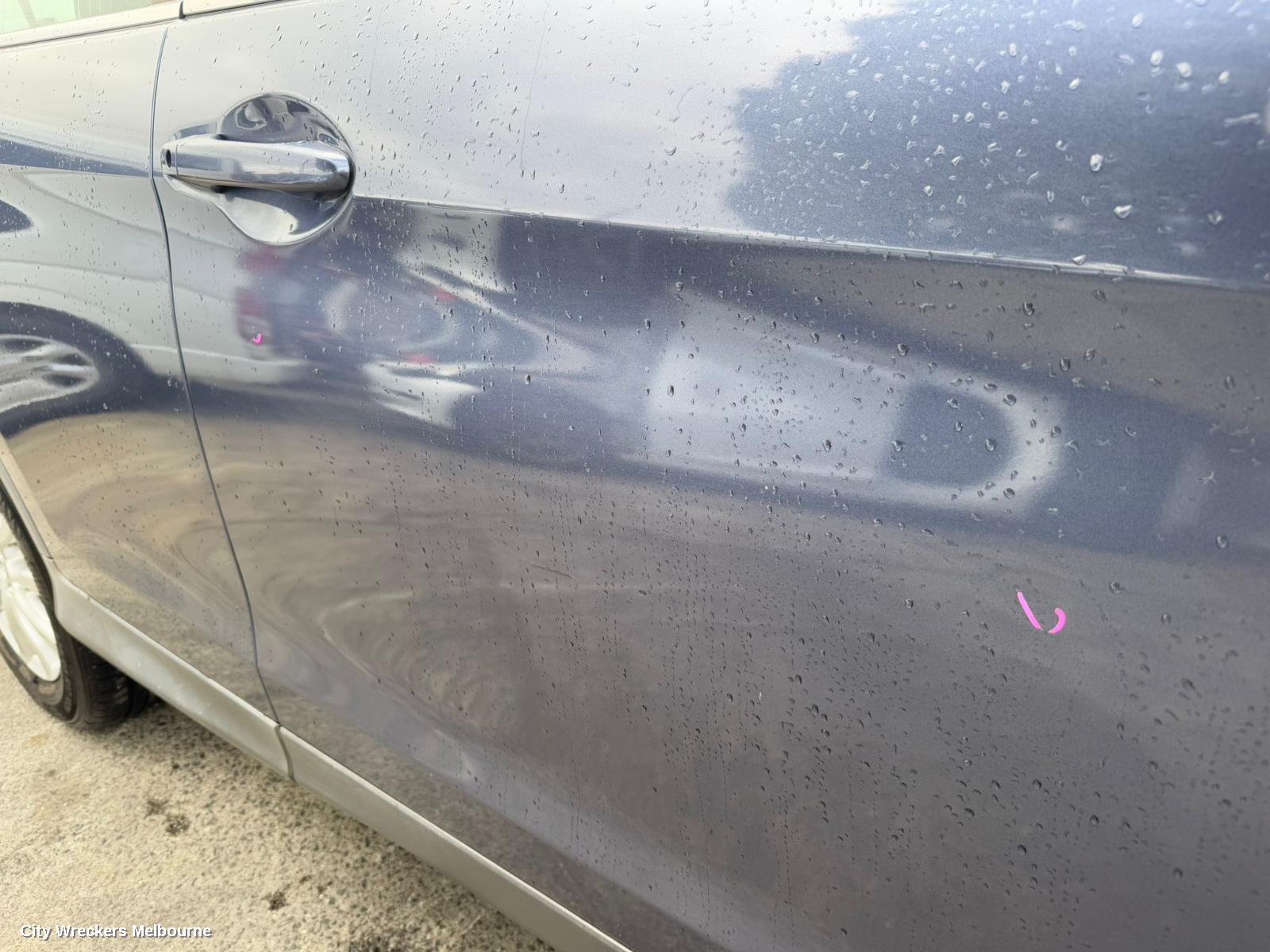 HONDA CRV RIGHT FRONT DOOR, RM, 11/2012 - 04/2017