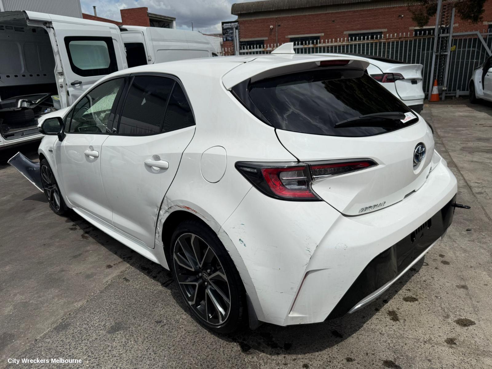 TOYOTA COROLLA LEFT DRIVESHAFT, AUTO T/M, PETROL, 1.8, 2ZR-FXE, HYBRID, ZWE211R, 07/2018 ONWARDS