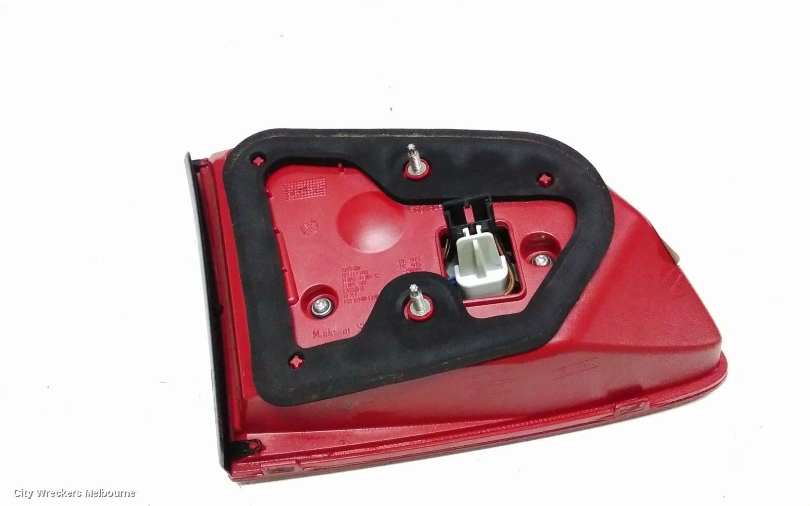 VOLKSWAGEN PASSAT REAR GARNISH, TAILGATE LAMP (RH SIDE), LED TYPE, 3C/MK6 B7, WAGON, 09/2010 - 05/2015