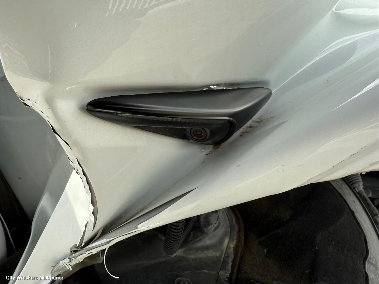 TESLA MODEL Y HEADREST, 1ST GEN, 03/2022 ONWARDS