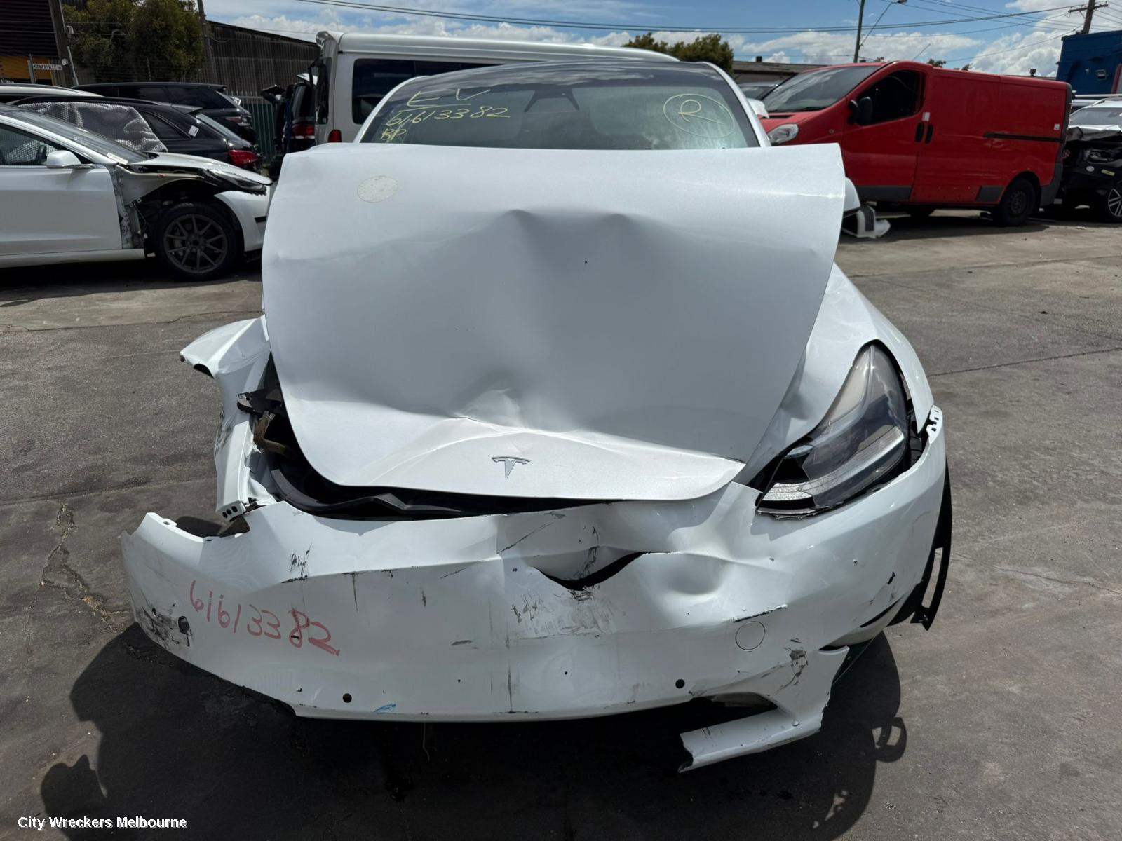 TESLA MODEL Y REVERSE CAMERA, 1ST GEN, REVERSE CAMERA (TAILGATE HANDLE MOUNTED), 03/2022 ONWARDS