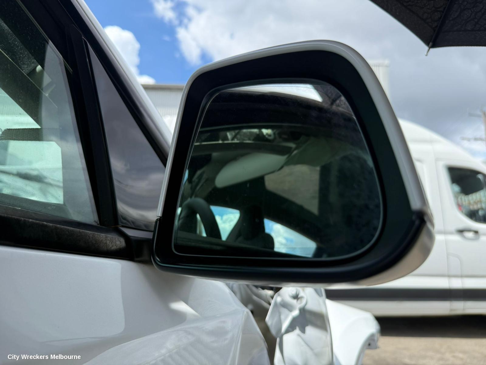 TESLA MODEL Y REVERSE CAMERA, 1ST GEN, REVERSE CAMERA (TAILGATE HANDLE MOUNTED), 03/2022 ONWARDS