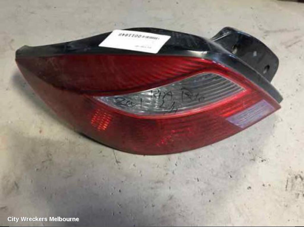 KIA RIO LEFT TAILLIGHT, DC, SEDAN, 07/2000 - 12/2002