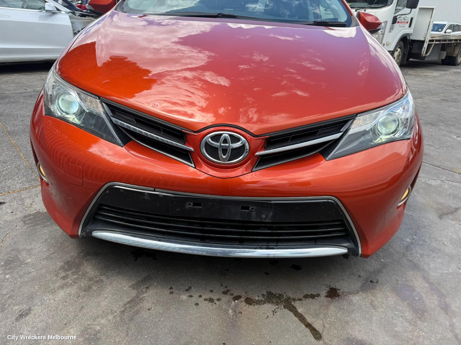 TOYOTA COROLLA LEFT TAILLIGHT, ZRE182R, HATCH, 10/2012 - 03/2015