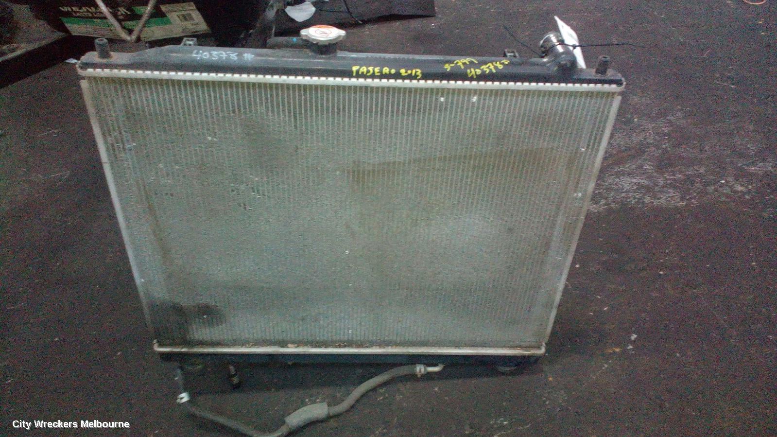 MITSUBISHI PAJERO RADIATOR, AUTO, 3.2, NS-NX, 11/2006 ONWARDS