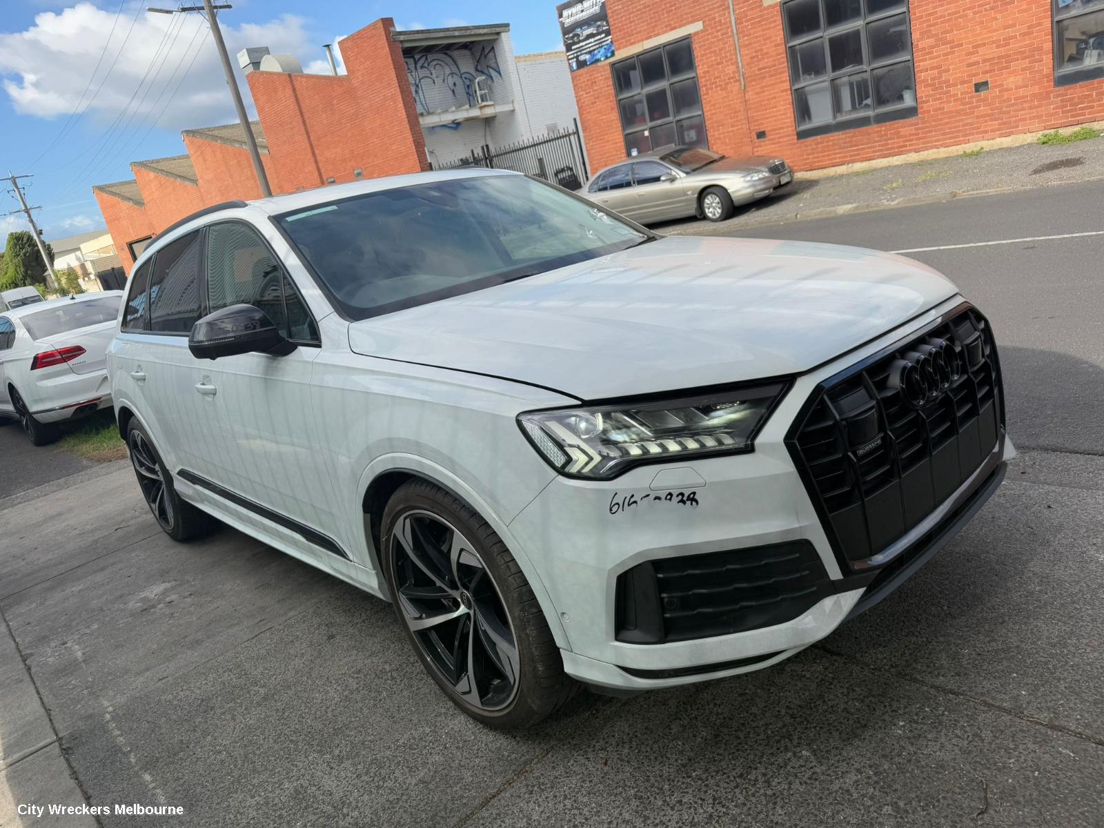 AUDI Q7 PARCEL SHELF CARGO BLIND, CARGO BLIND, 4M, 07/2015 ONWARDS
