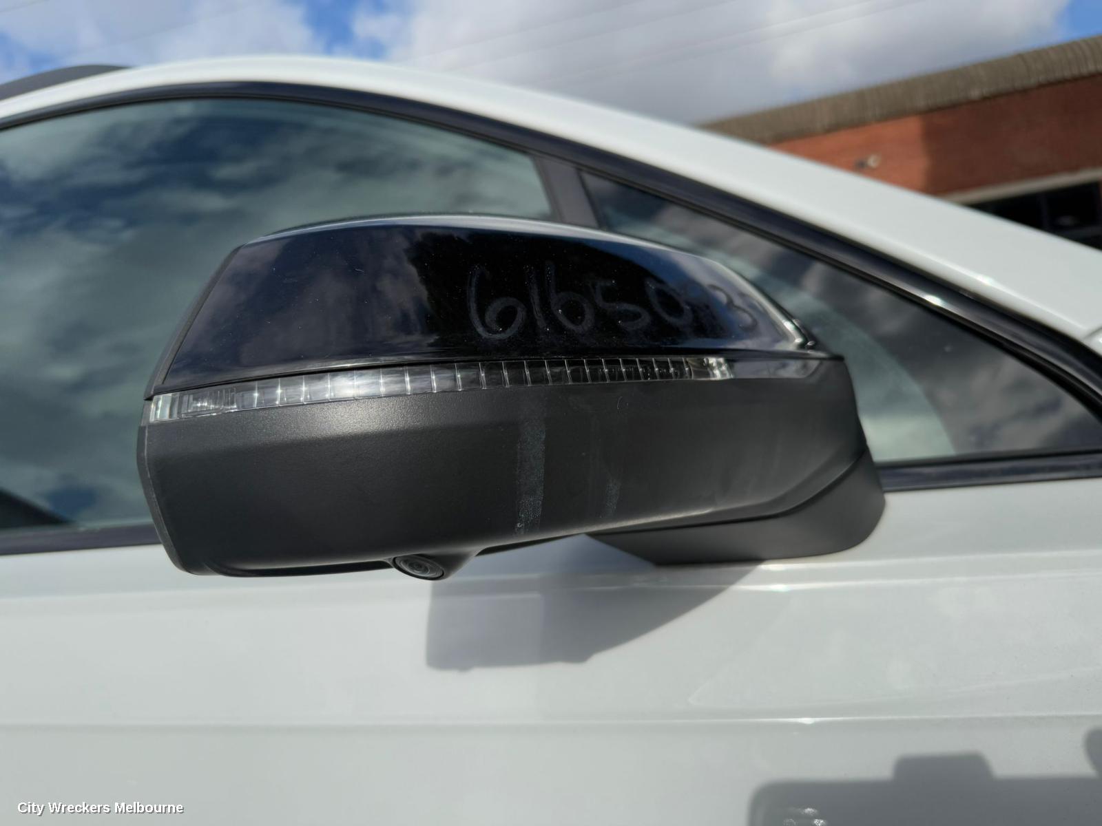 AUDI Q7 PARCEL SHELF CARGO BLIND, CARGO BLIND, 4M, 07/2015 ONWARDS