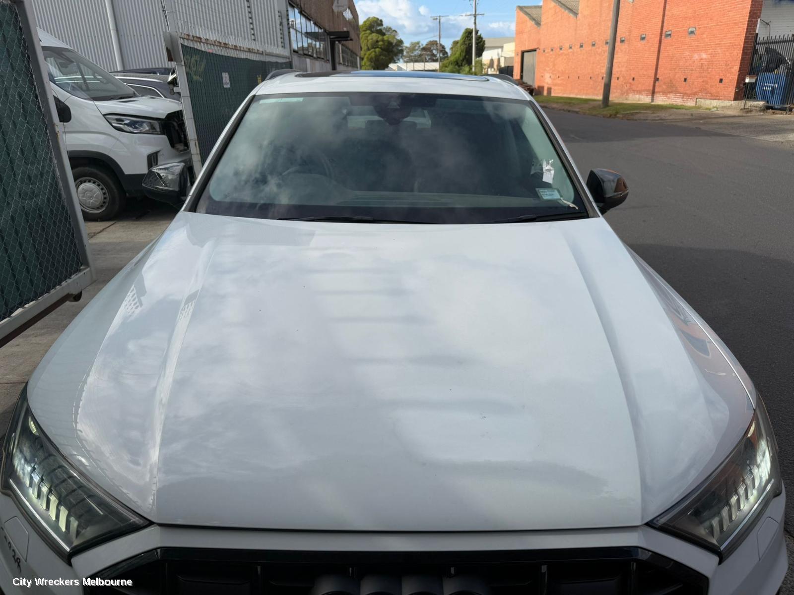 AUDI Q7 PARCEL SHELF CARGO BLIND, CARGO BLIND, 4M, 07/2015 ONWARDS