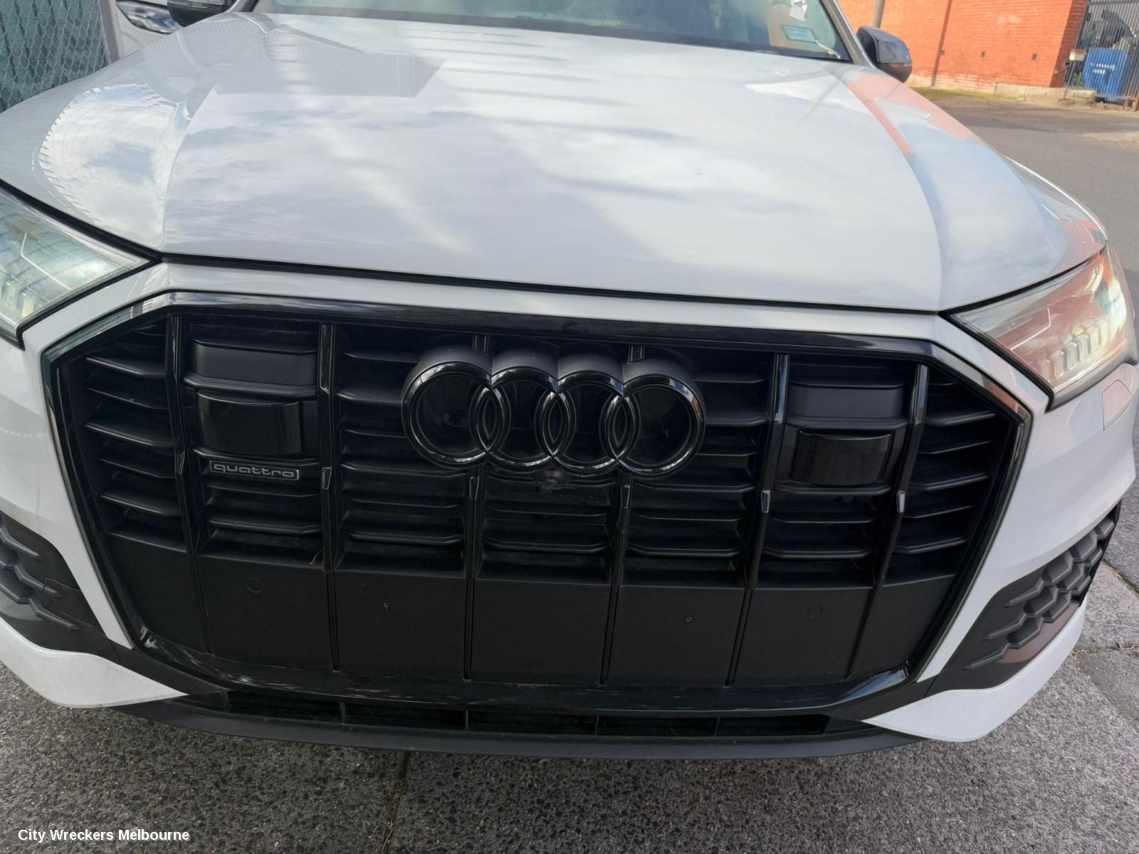 AUDI Q7 PARCEL SHELF CARGO BLIND, CARGO BLIND, 4M, 07/2015 ONWARDS