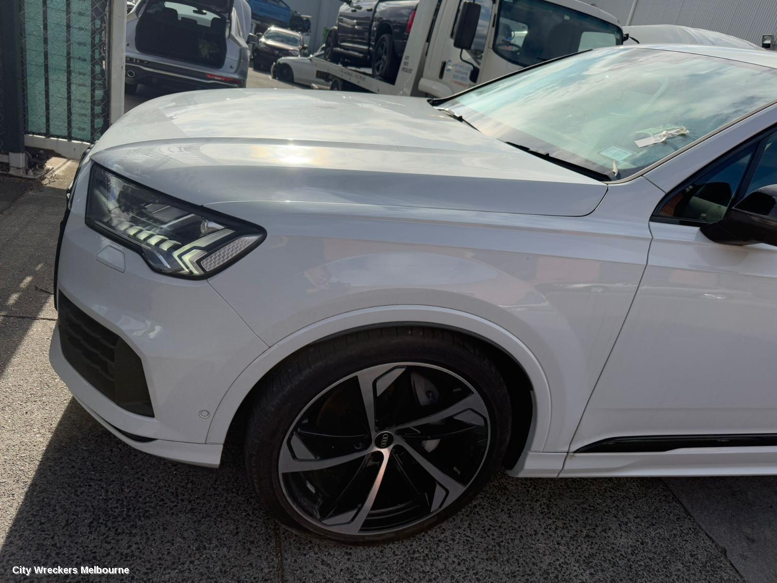 AUDI Q7 PARCEL SHELF CARGO BLIND, CARGO BLIND, 4M, 07/2015 ONWARDS