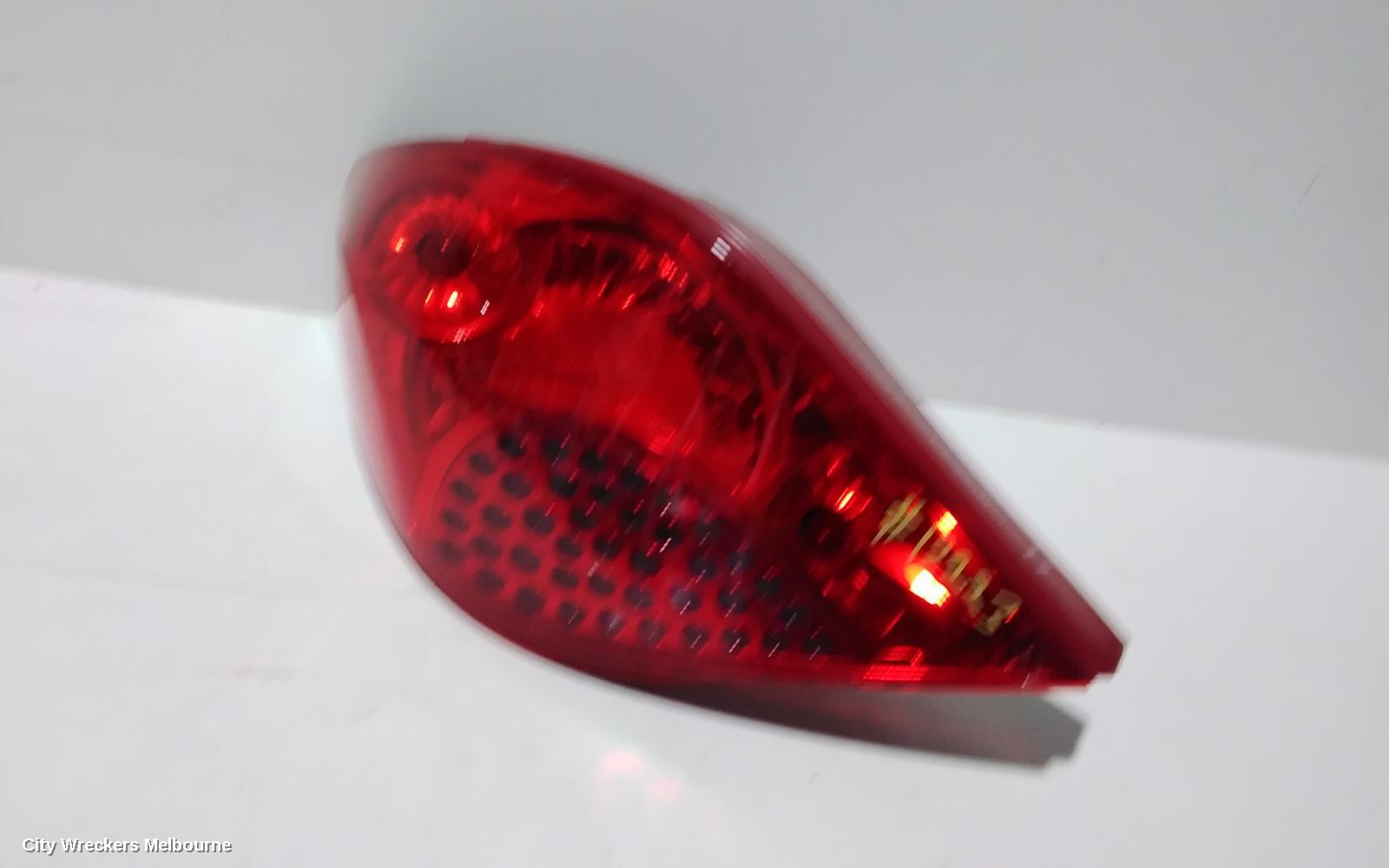 PEUGEOT 207 LEFT TAILLIGHT, HATCH, RED INDICATOR SECTION, A7, 04/2006 - 12/2012