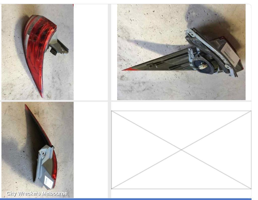 TOYOTA TARAGO RIGHT TAILLIGHT, ACR50R, 03/2006 - 12/2008
