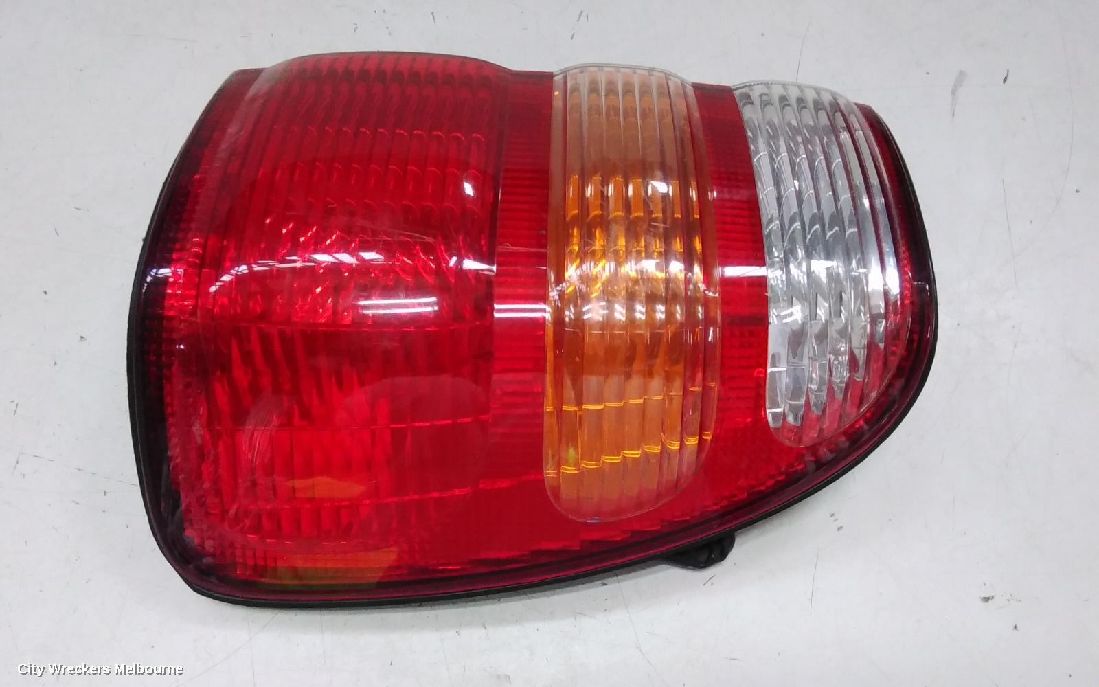 TOYOTA LANDCRUISER RIGHT TAILLIGHT, 100 SERIES, 10/2002 - 06/2005