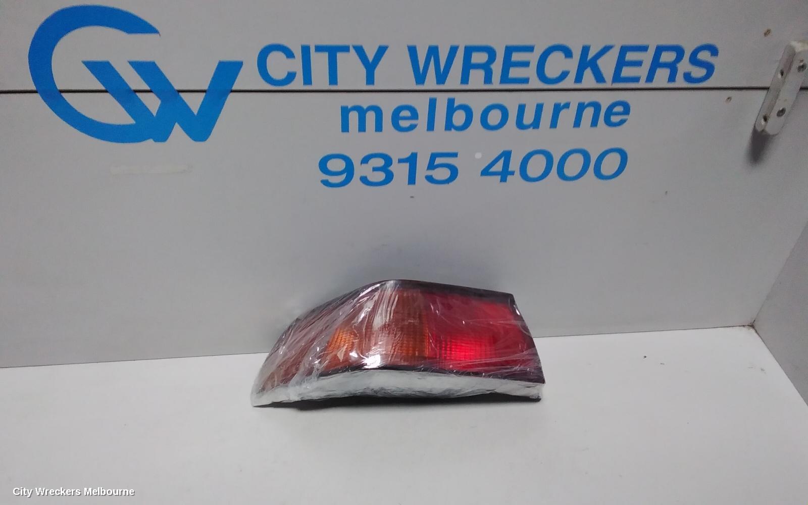 TOYOTA CAMRY LEFT TAILLIGHT, SK20, 08/1997 - 09/2000