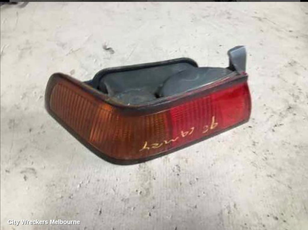 TOYOTA CAMRY LEFT TAILLIGHT, SK20, 08/1997 - 09/2000