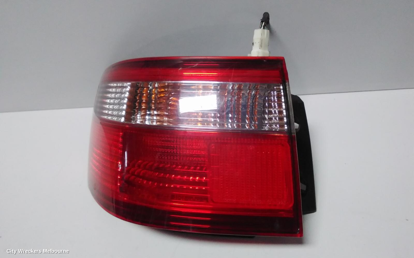 TOYOTA CAMRY LEFT TAILLIGHT, SK20, WAGON, LENS# 33-26, 08/1997 - 08/2002