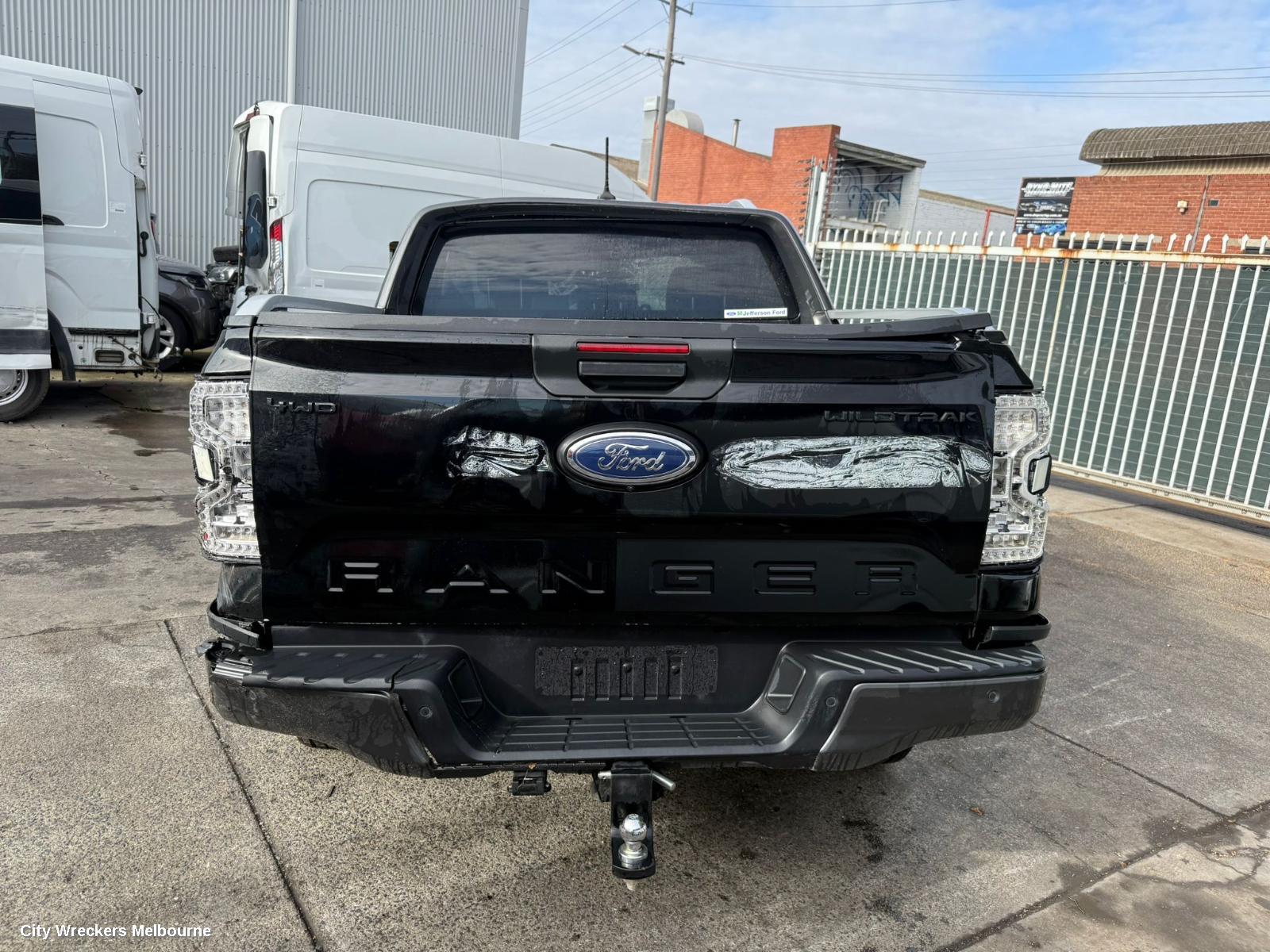 FORD RANGER DOOR HANDLE, RA, LH FRONT, OUTER, COLOUR CODED, NON KEYLESS ENTRY TYPE, 05/2022 ONWARDS