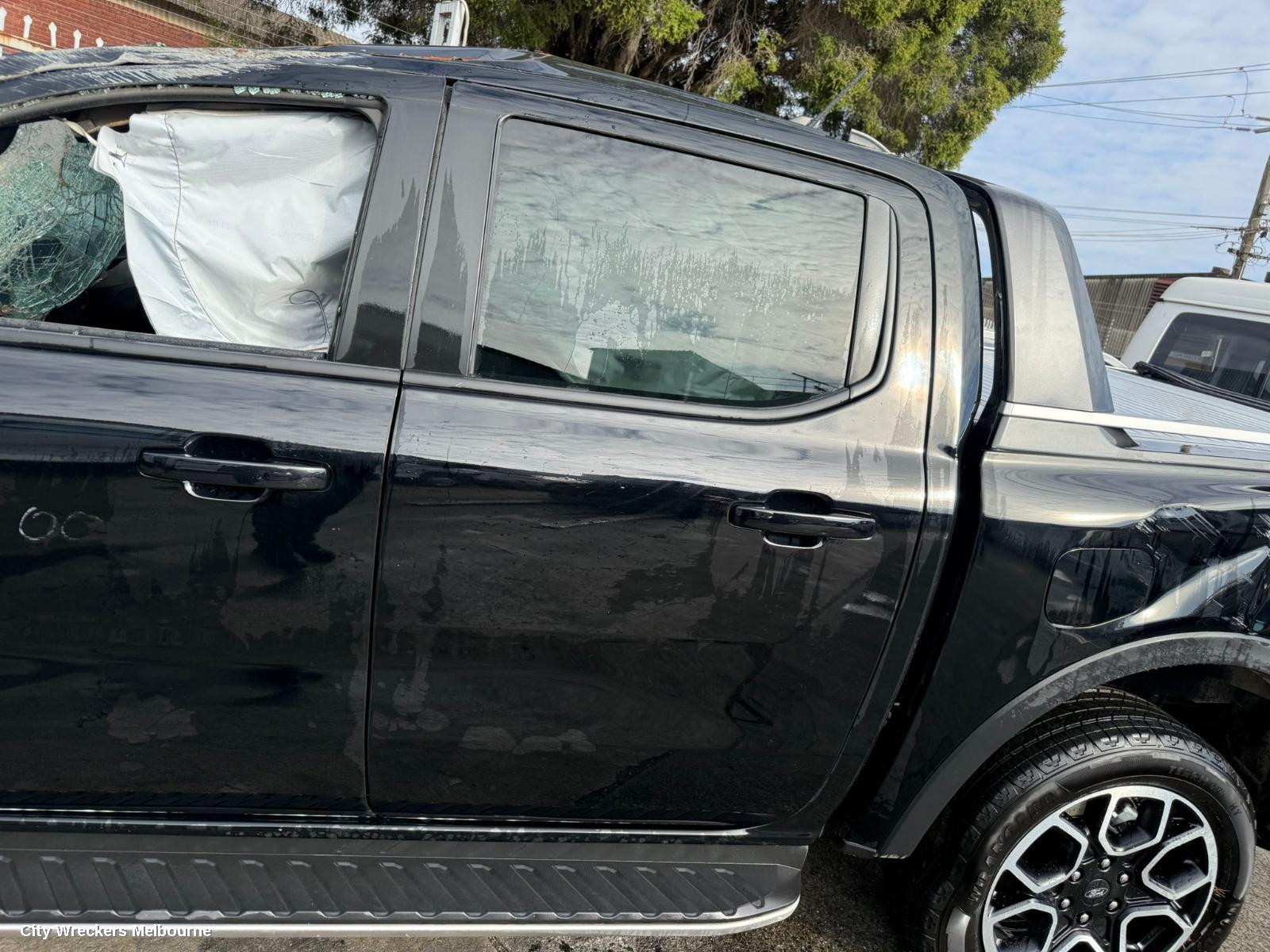FORD RANGER DOOR HANDLE, RA, LH FRONT, OUTER, COLOUR CODED, NON KEYLESS ENTRY TYPE, 05/2022 ONWARDS